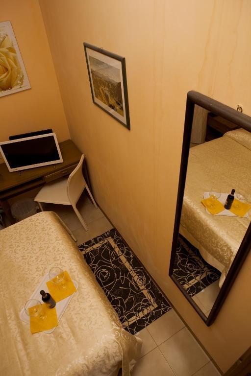 Hotel Centro Campi Bisenzio Luaran gambar