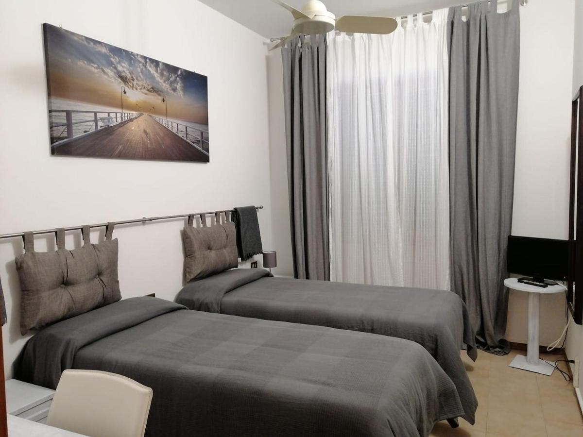 Hotel Centro Campi Bisenzio Luaran gambar